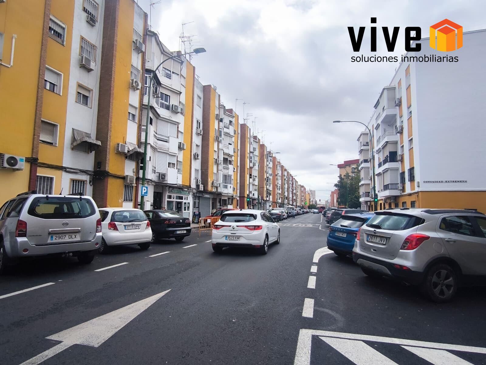 Exterior view of Flat for sale in  Sevilla Capital  with Air Conditioner and Terrace