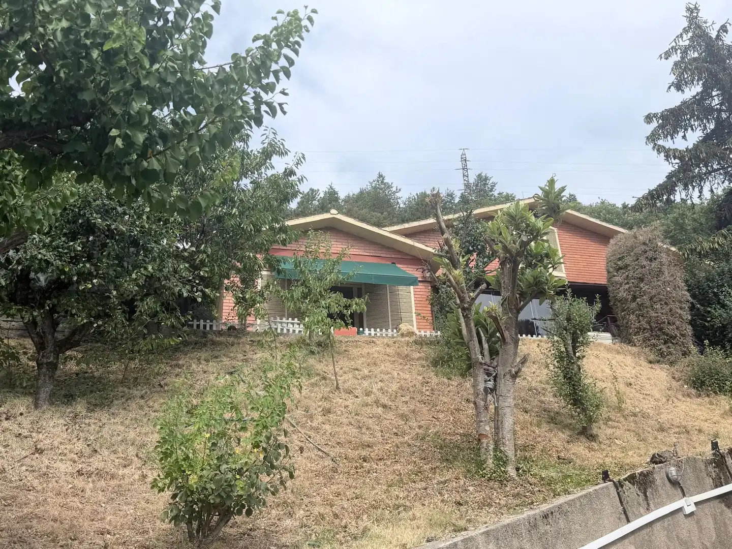 Vista exterior de Casa o xalet en venda en Cercs amb Aire condicionat, Calefacció i Jardí privat