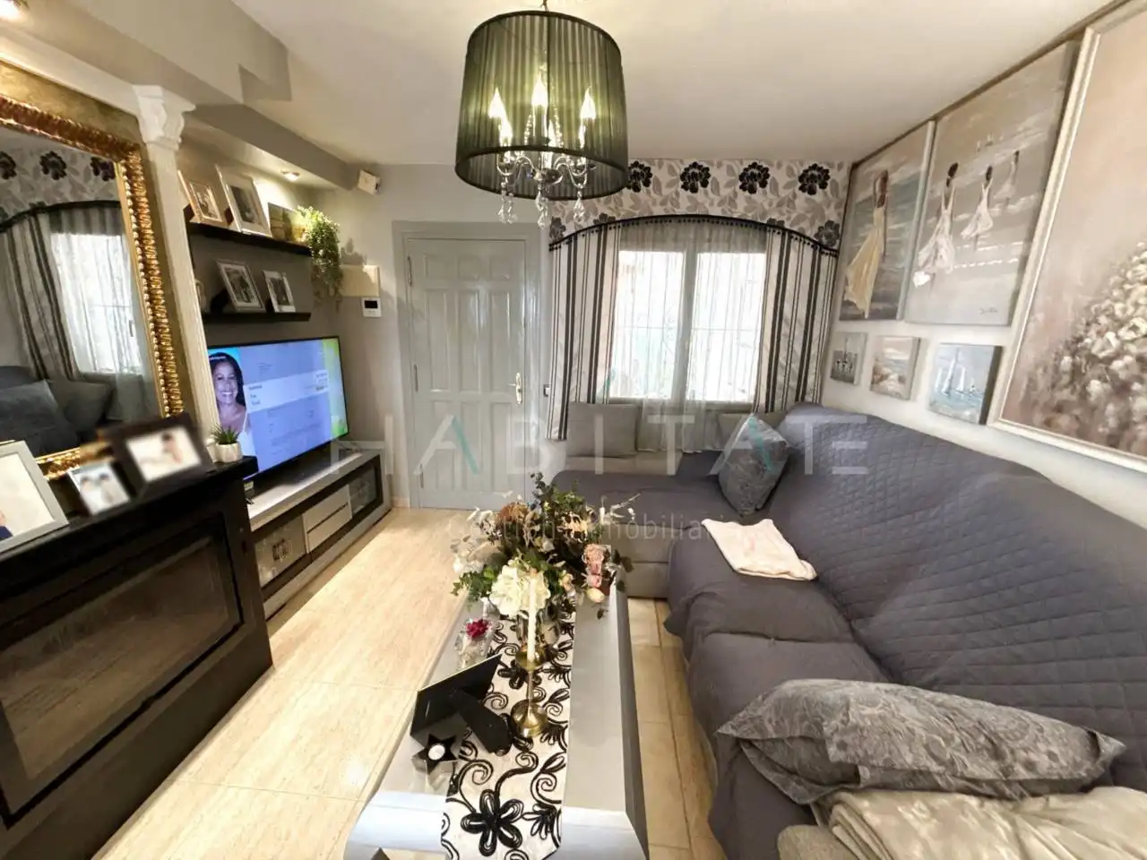 Sala d'estar de Casa o xalet en venda en Pilar de la Horadada amb Aire condicionat, Jardí privat i Terrassa
