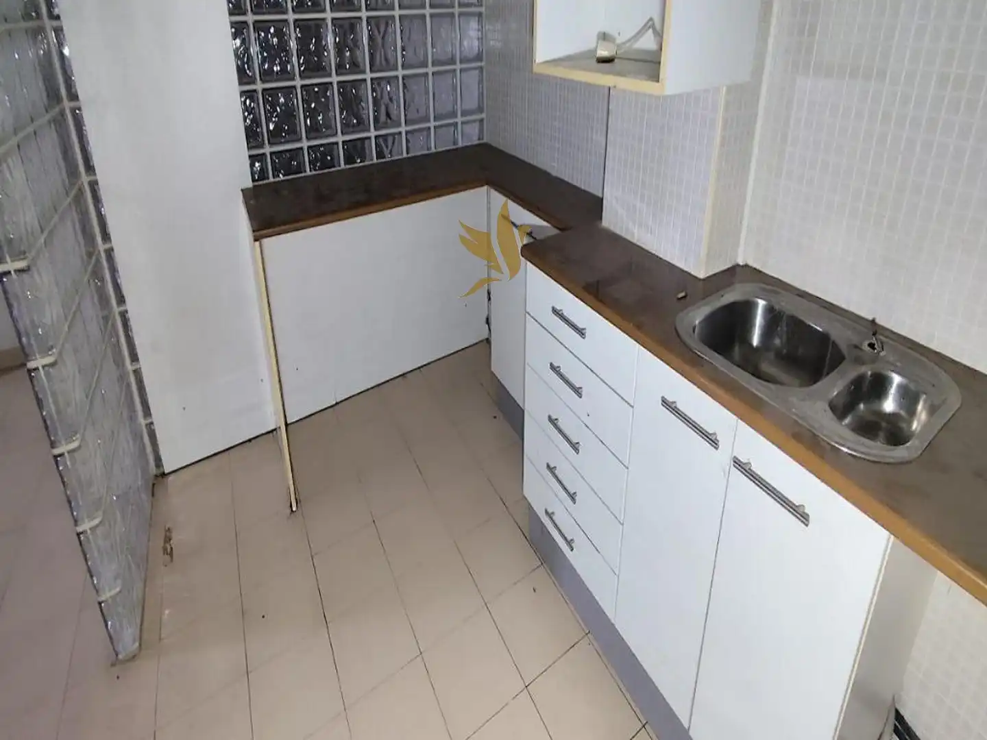 Cocina de Local en venta en Barcelona