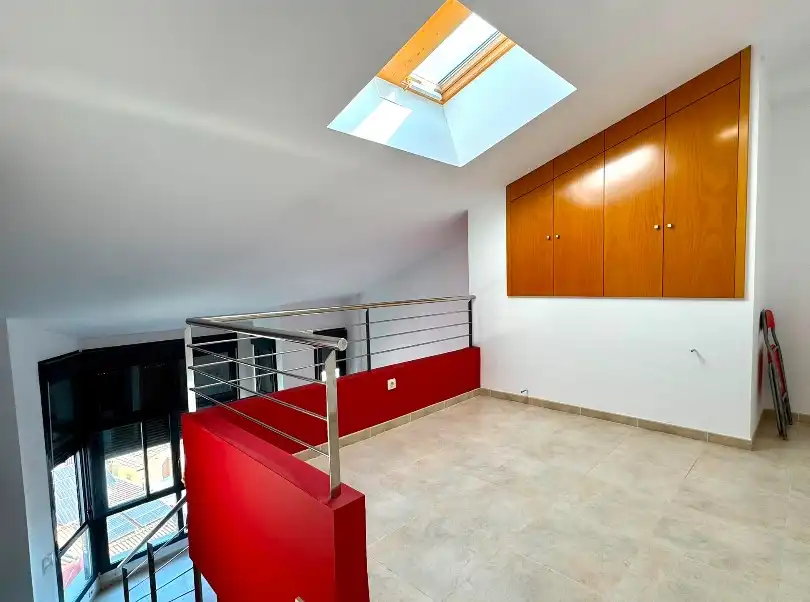 Maisonette zum Verkauf in Castellón de la Plana / Castelló de la Plana mit Heizung, Terrasse und Möbliert