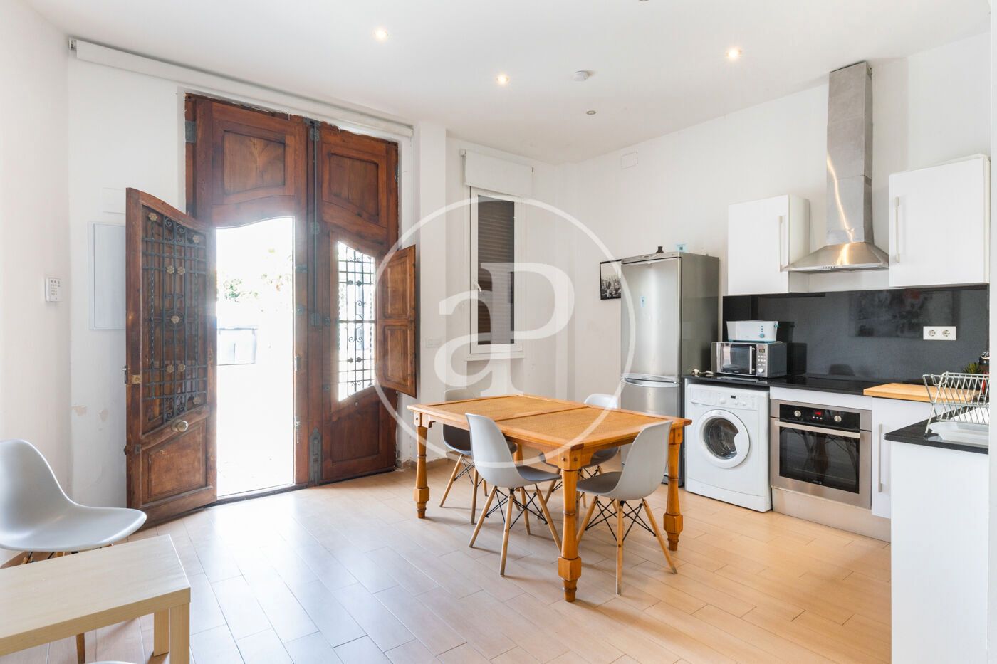 Vista exterior de Piso de alquiler en  Valencia Capital con Aire acondicionado, Calefacción y Terraza