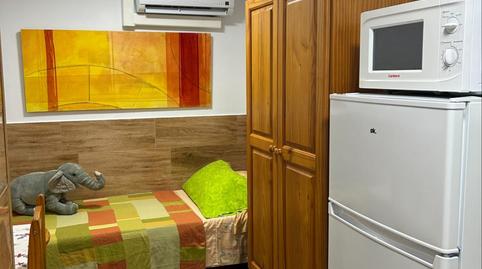 Photo 2 of Study to rent in La Torrassa, Barcelona