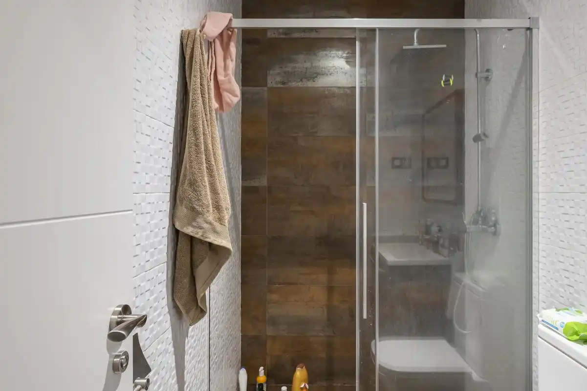 Badezimmer von Wohnung zum Verkauf in Madrid mit Klimaanlage, Heizung und Möbliert
