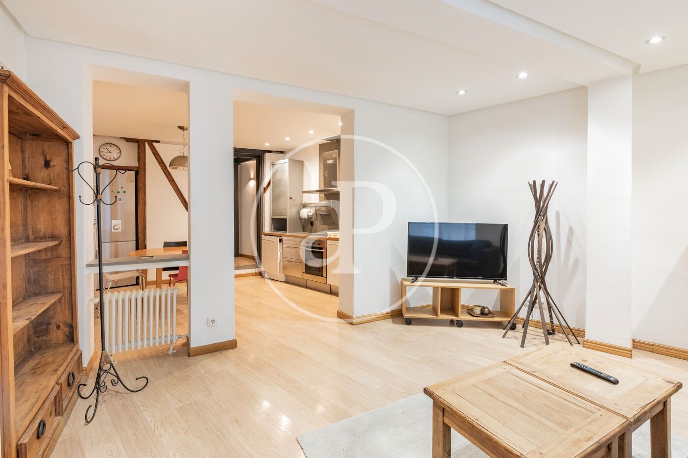 Living room of Flat for sale in  Madrid Capital  with Air Conditioner, Heating and Storage room