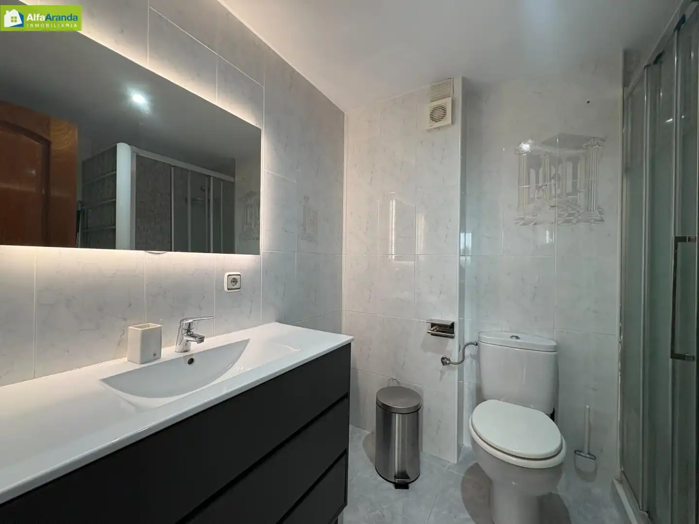 Badezimmer von Wohnung zum Verkauf in Aranda de Duero mit Heizung, Terrasse und Möbliert