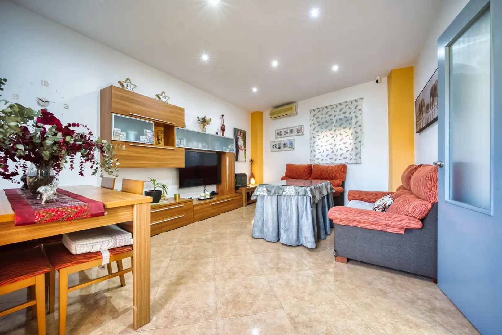 Living room of Duplexes for sale in Isla Mayor  with Air Conditioner and Terrace