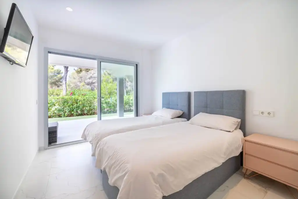 Dormitori de Apartament en venda en Calvià amb Aire condicionat, Calefacció i Jardí privat