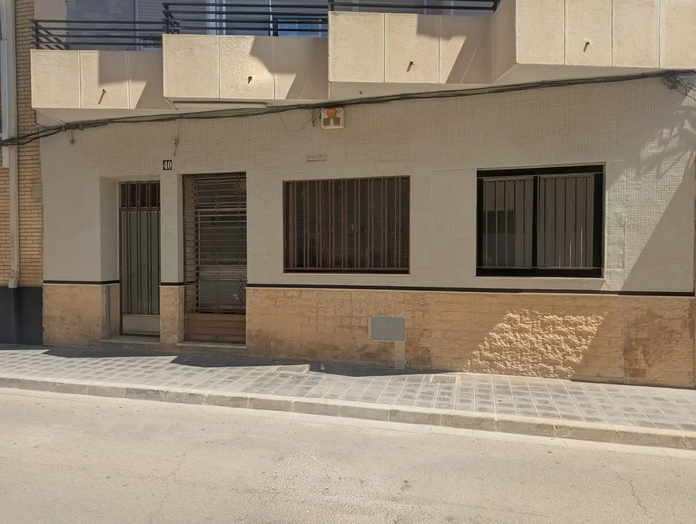 Exterior view of Commercial properties for rent in Alaquàs