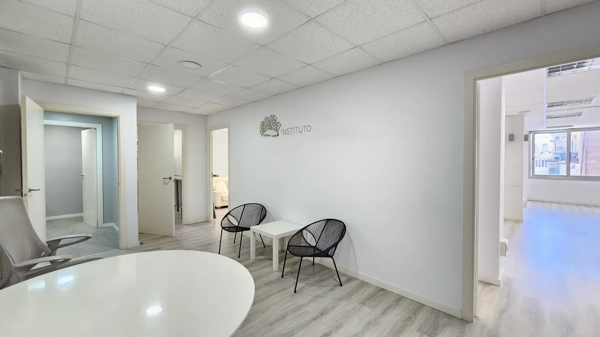 Büro zur Miete in Barcelona mit Klimaanlage, Heizung und Internet