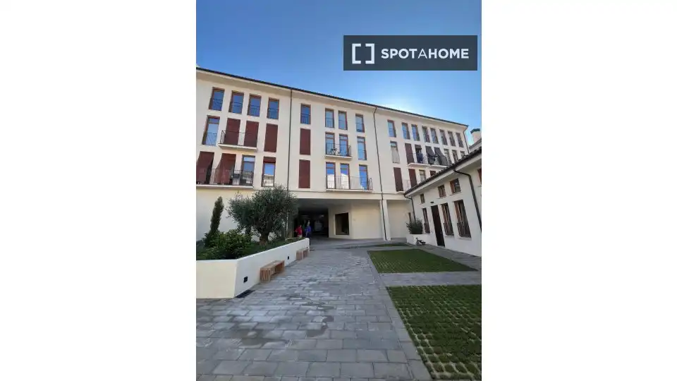 Vista exterior de Pis de lloguer en Mislata amb Aire condicionat, Calefacció i Moblat