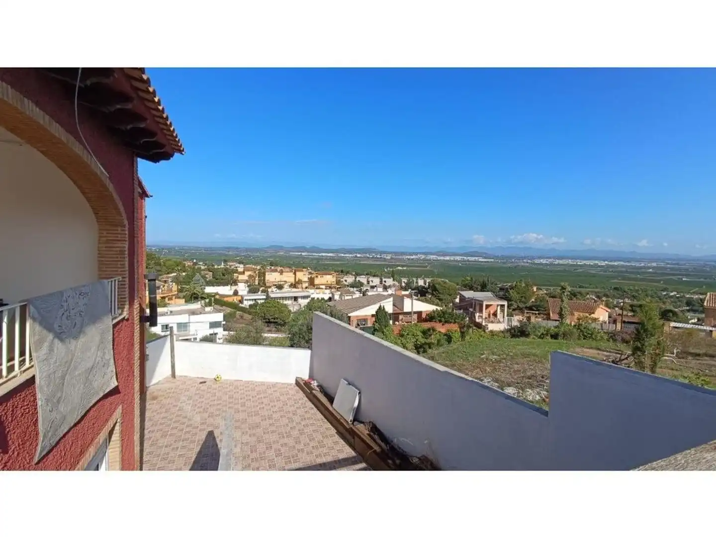Vista exterior de Casa o chalet en venta en Chiva con Jardín privado, Terraza y Trastero