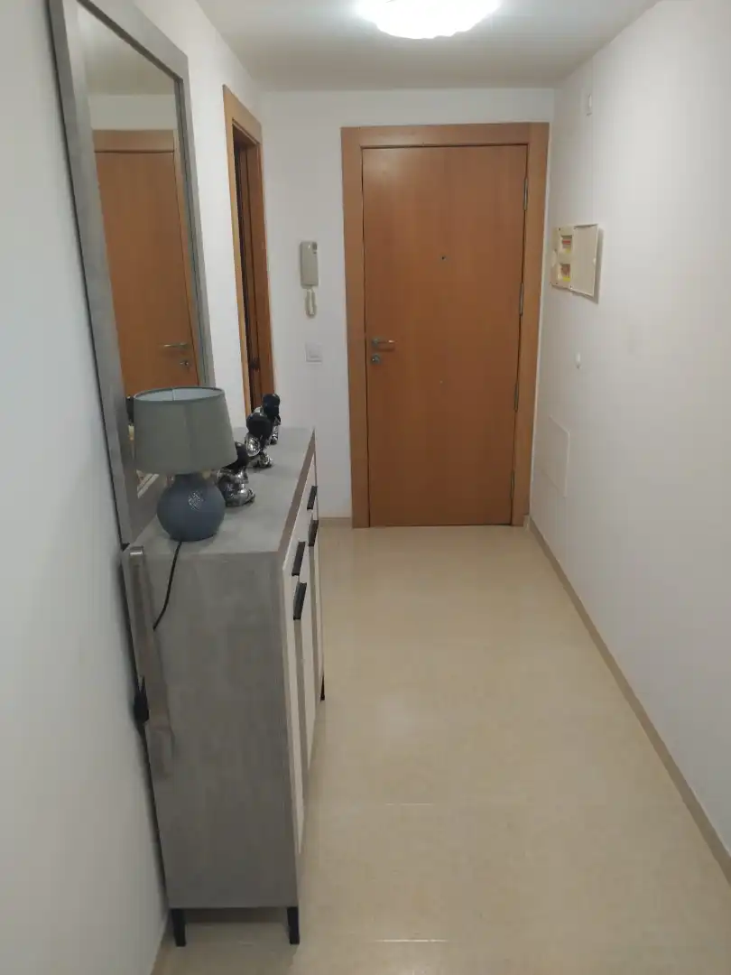 Appartamento con ascensore in affitto a Pueblo, imagen 3