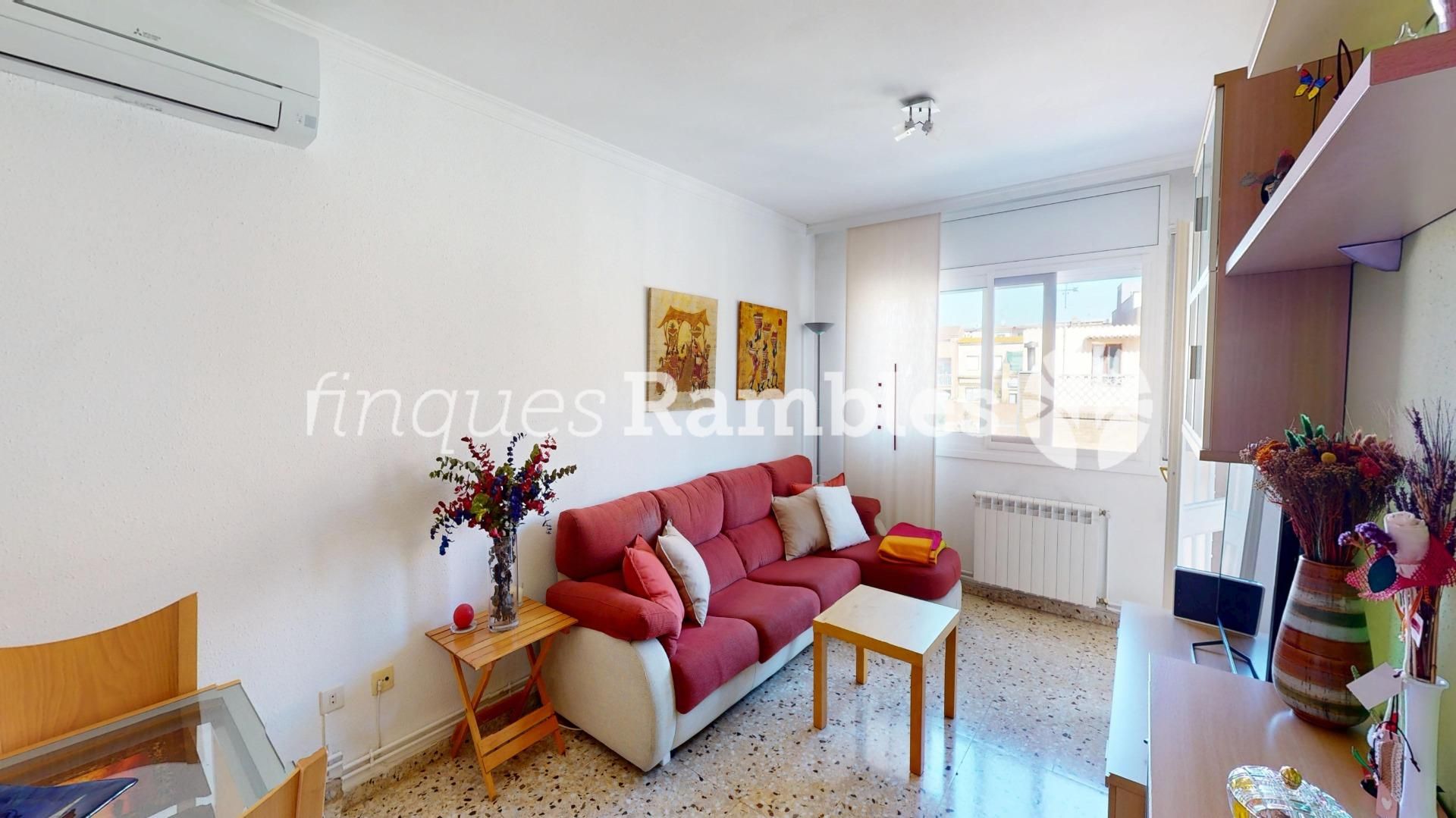 Living room of Flat for sale in Vilanova del Camí  with Heating and Storage room