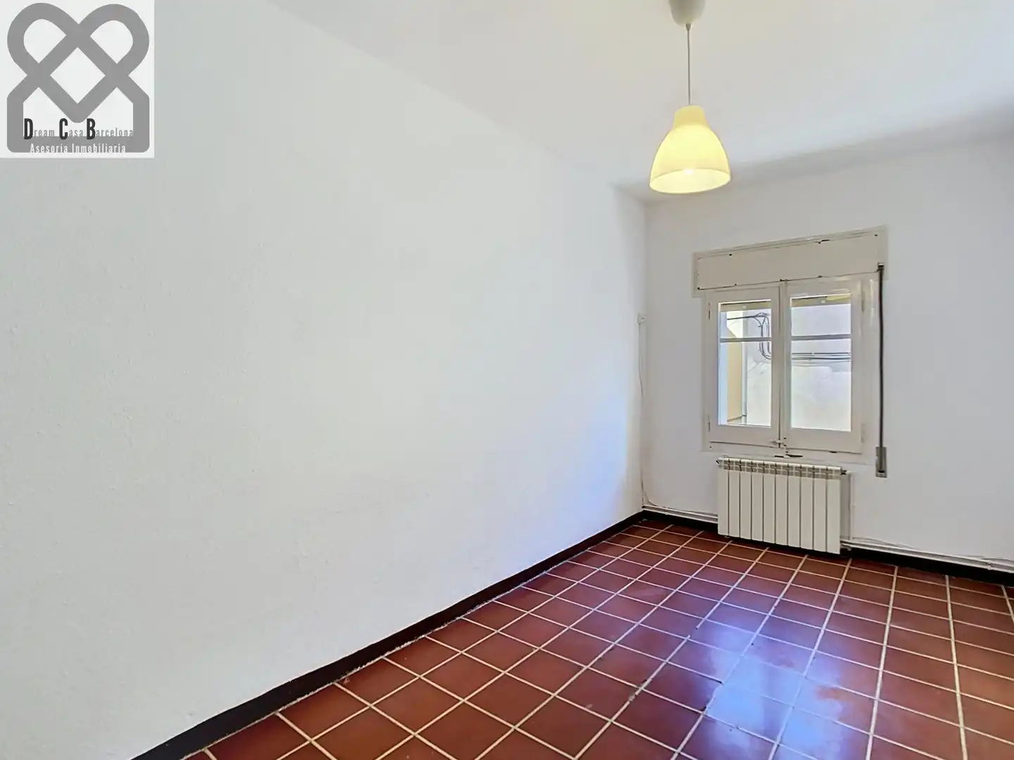 Sala de estar de Casa o chalet en venta en Corbera de Llobregat con Calefacción, Jardín privado y Terraza