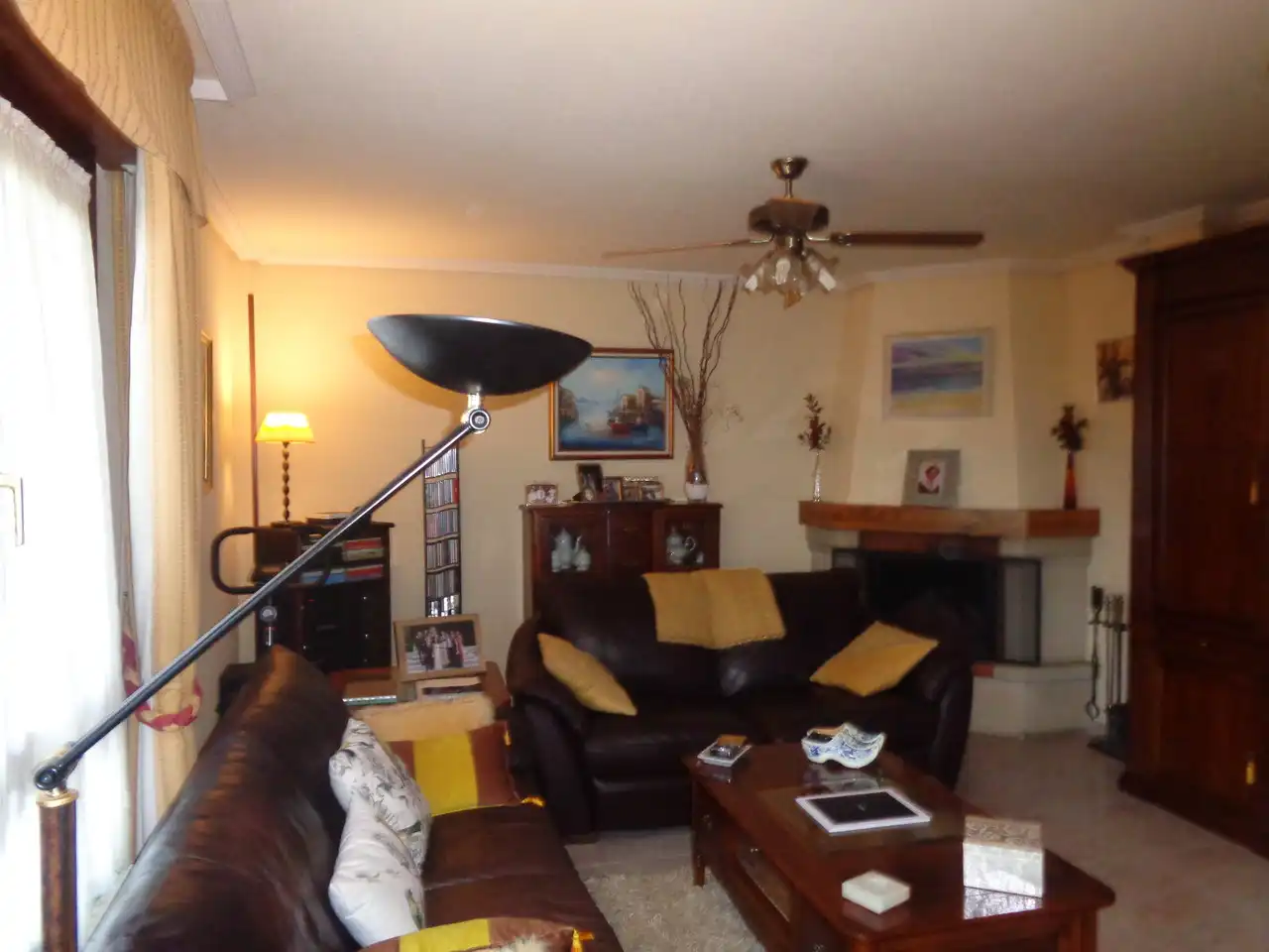 Sala de estar de Casa adosada en venta en Haro con Calefacción, Jardín privado y Terraza
