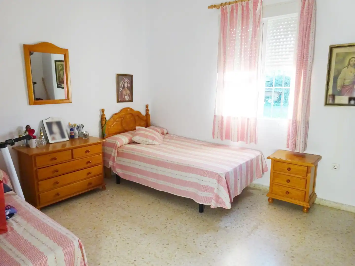 Bedroom of Houses for sale in Sanlúcar la Mayor  with Air Conditioner, Private garden and Storage room