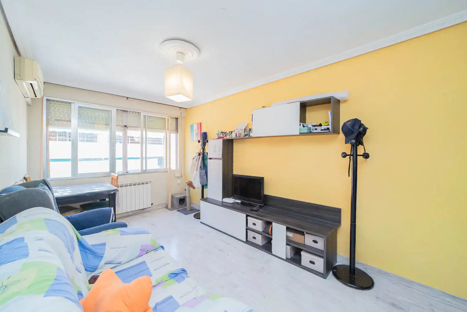 Living room of Flat for sale in Móstoles  with Furnished