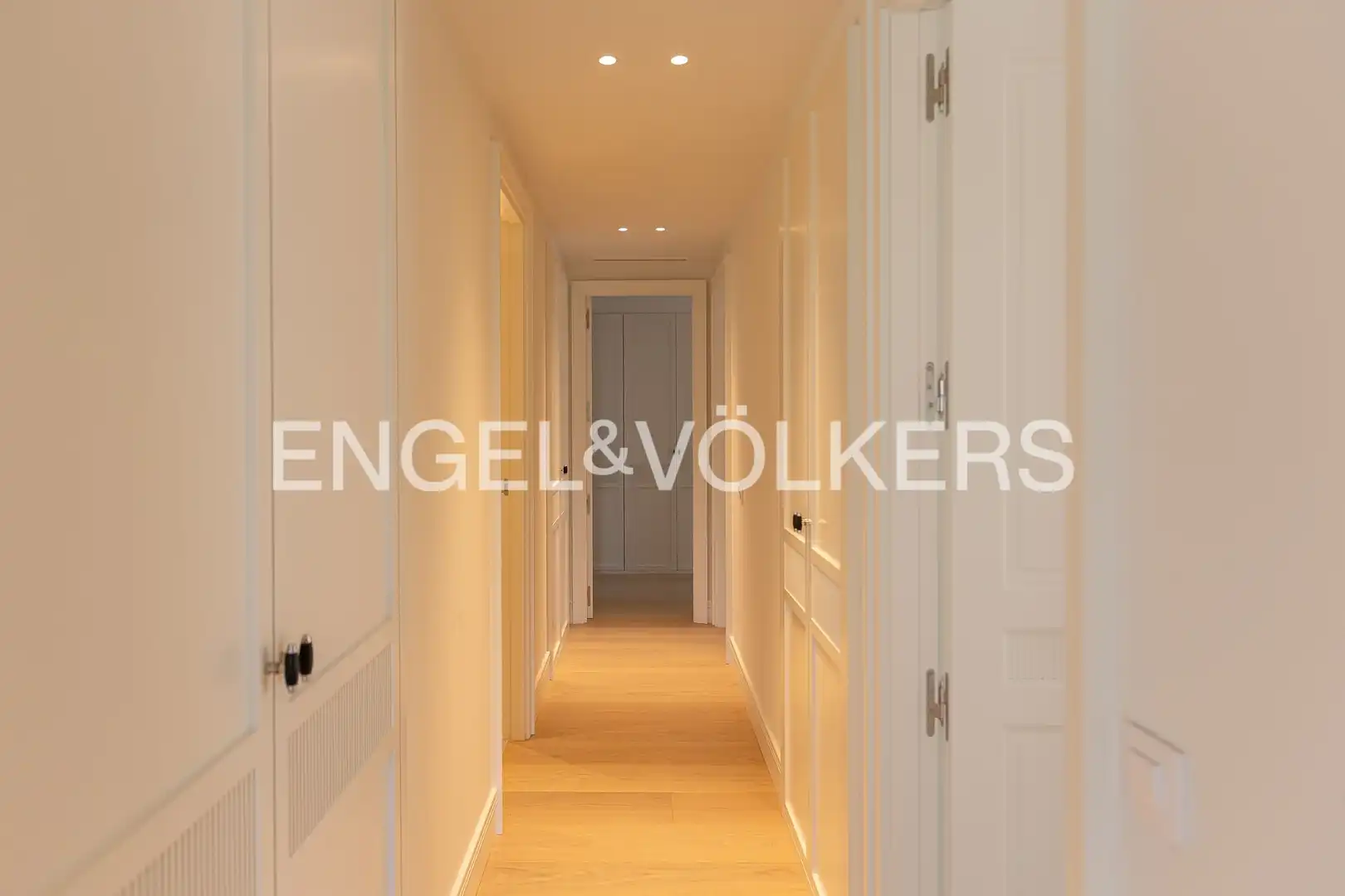 Flat for rent in Madrid  with Air Conditioner, Heating and Terrace