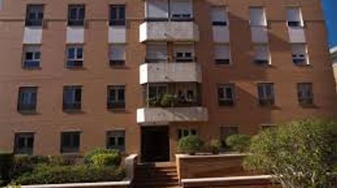 Foto 3 de Piso en venta en Calle Antonio Maura Montaner, 49, Bami - La Estrella, Sevilla Capital