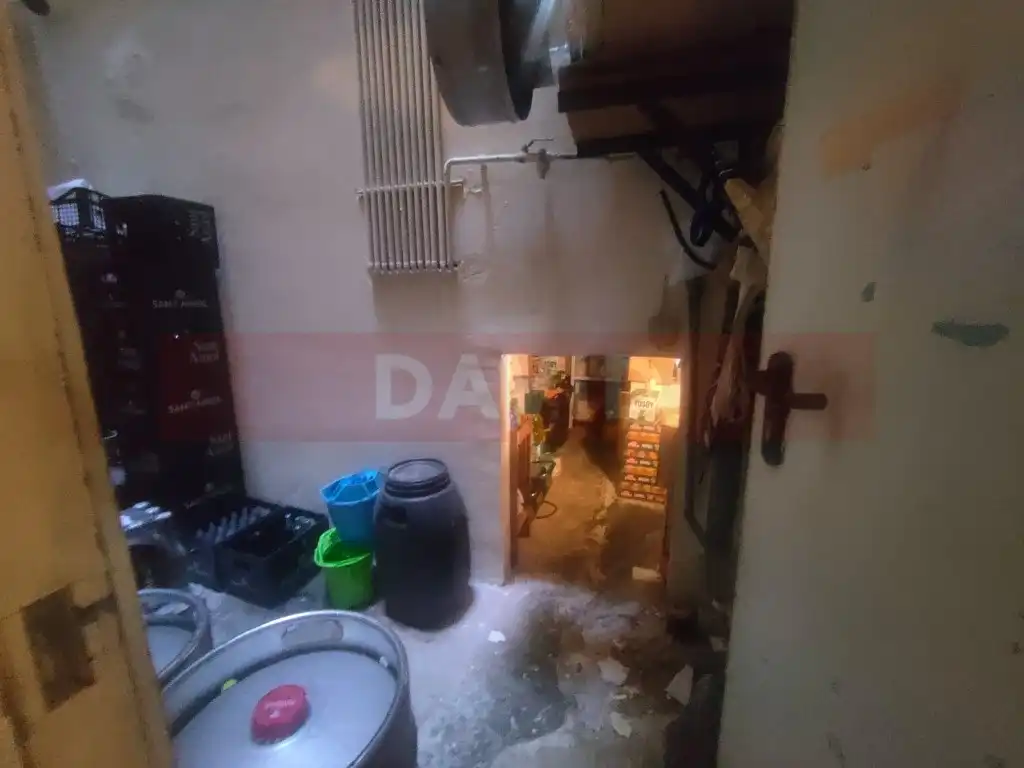 Business premises for transfer in Calle Tapioles, imagen 19