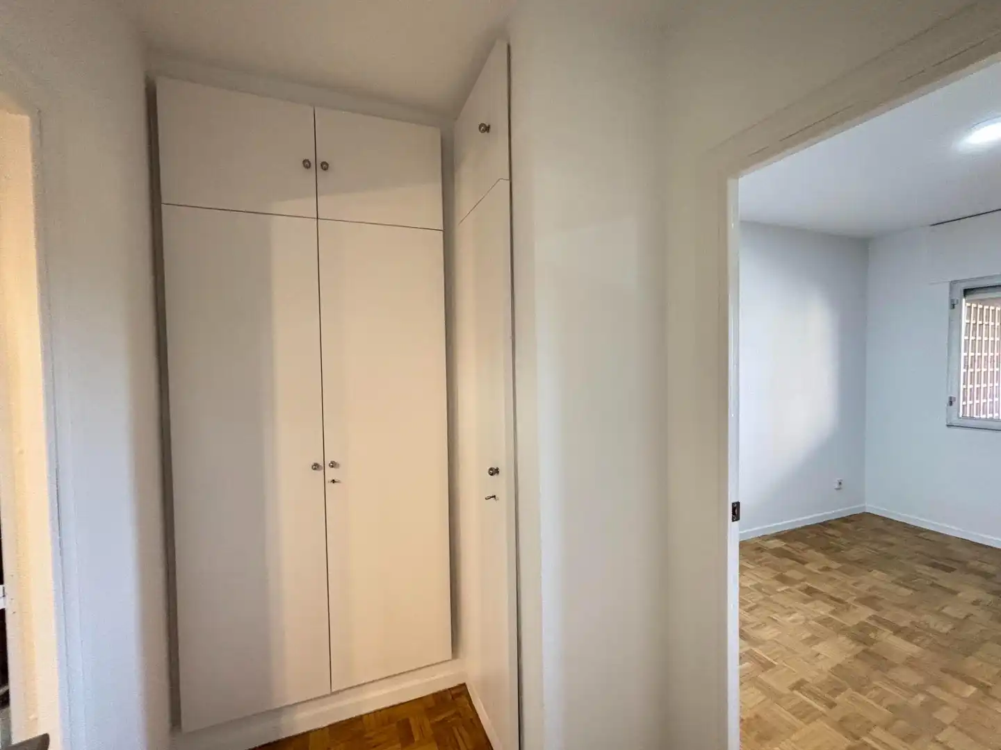 Bedroom of Flat for rent in Madrid  with Air Conditioner, Heating and Private garden