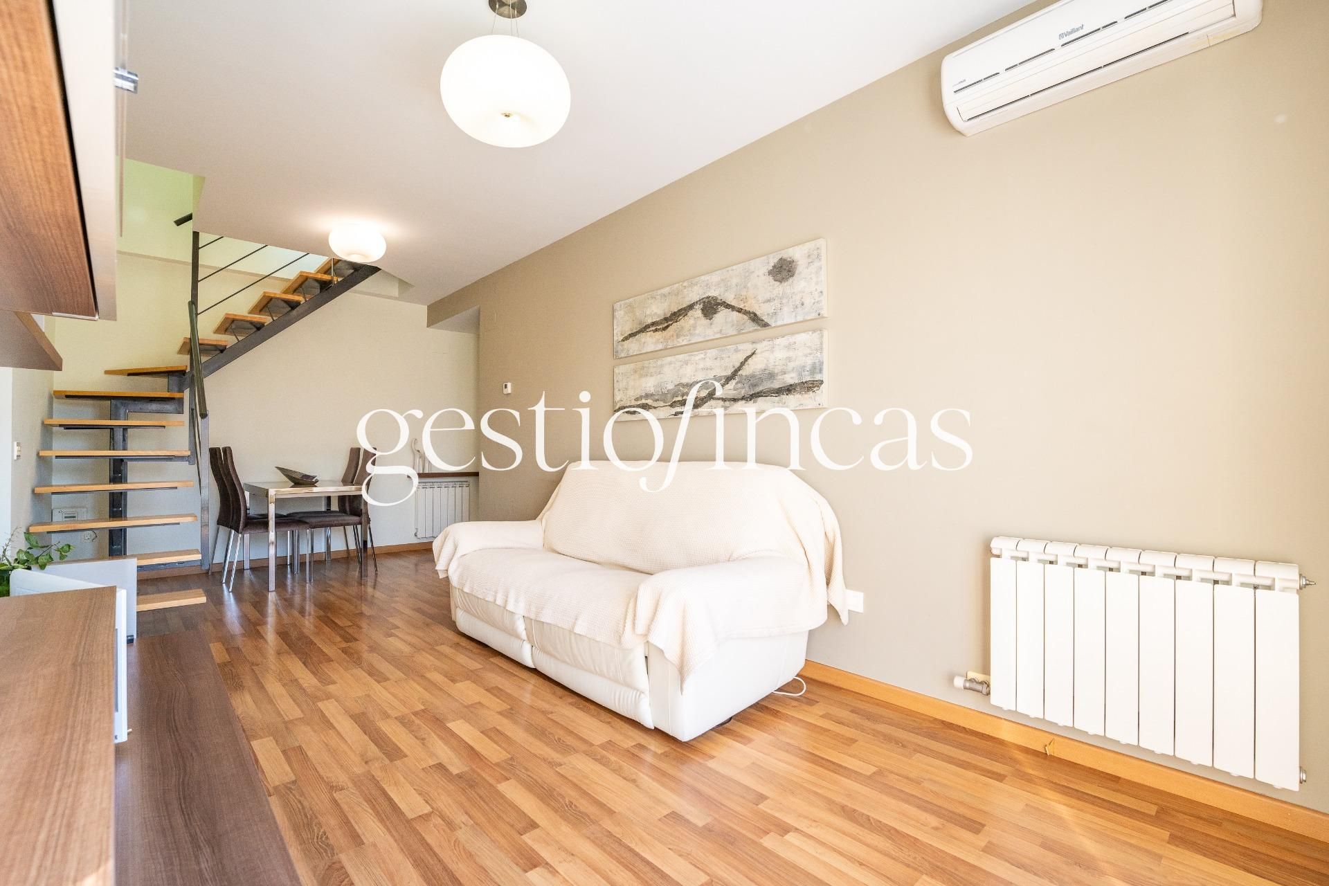 Habitación de Apartamento en venta en Cambrils con Calefacción, Parquet y Terraza