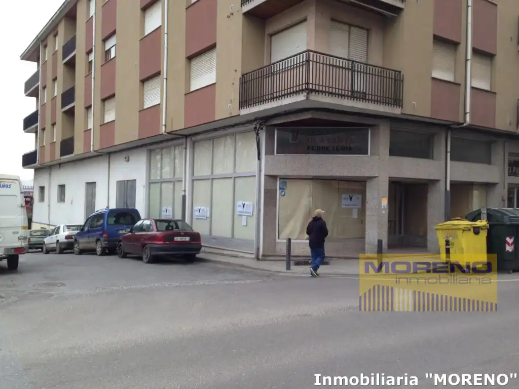 Locale commerciale in vendita a Sarria, imagen 2