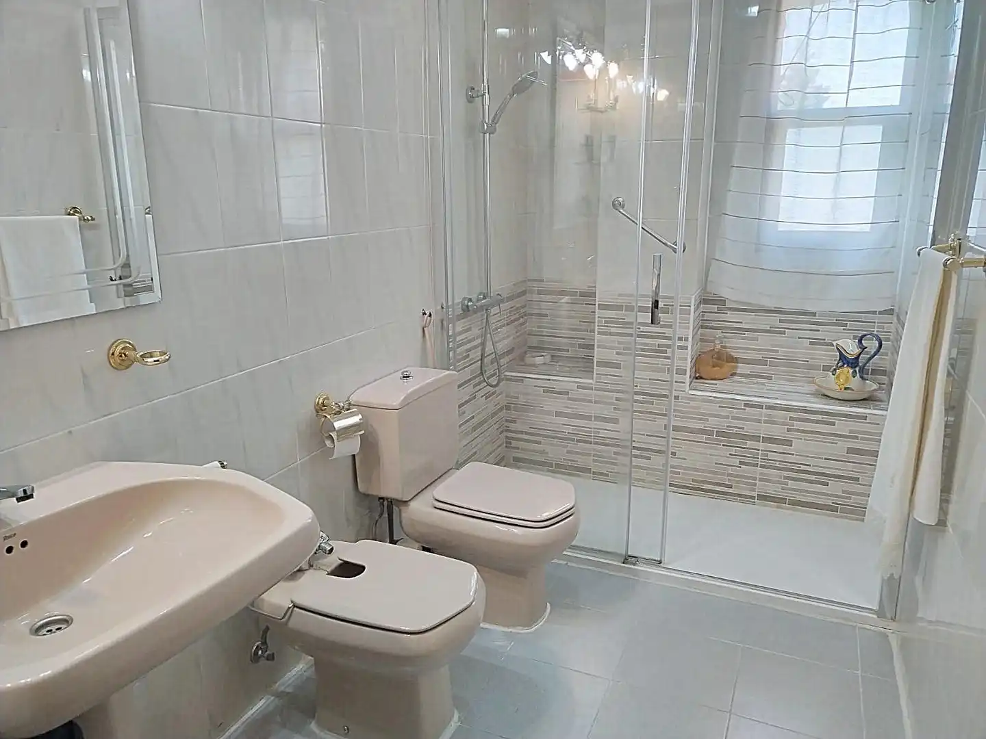 Bathroom of Detached homes for sale in Los Villares