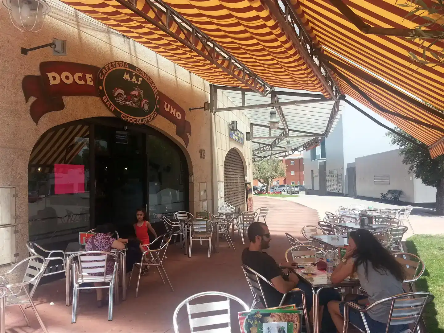 Terraza de Local en venta en Moralzarzal con Aire acondicionado