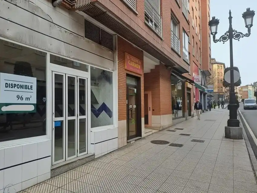 Geschaftsraum zur Miete in Oviedo 