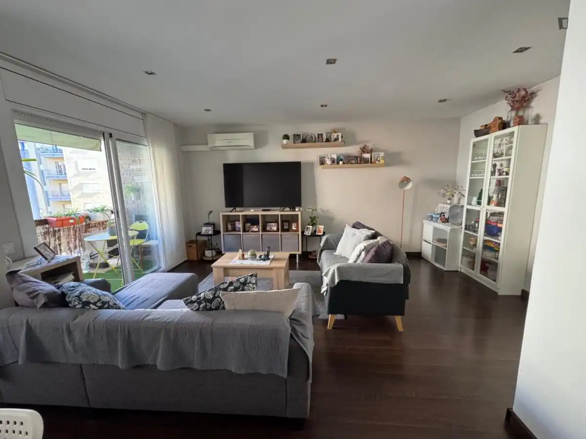 Sala de estar de Apartamento para compartir en La Florida - Les Planes