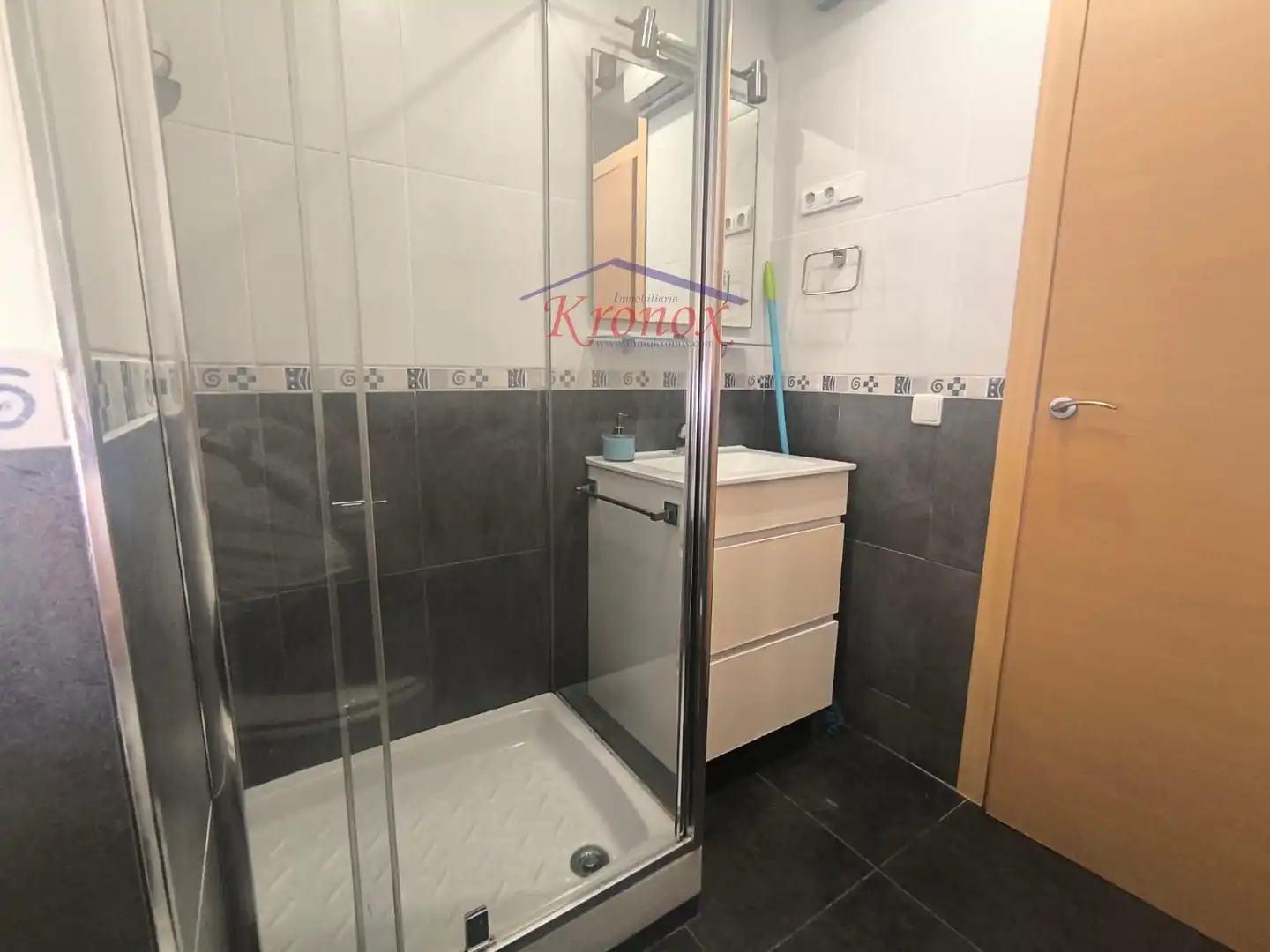 Bany de Pis en venda en Madrid amb Aire condicionat i Calefacció
