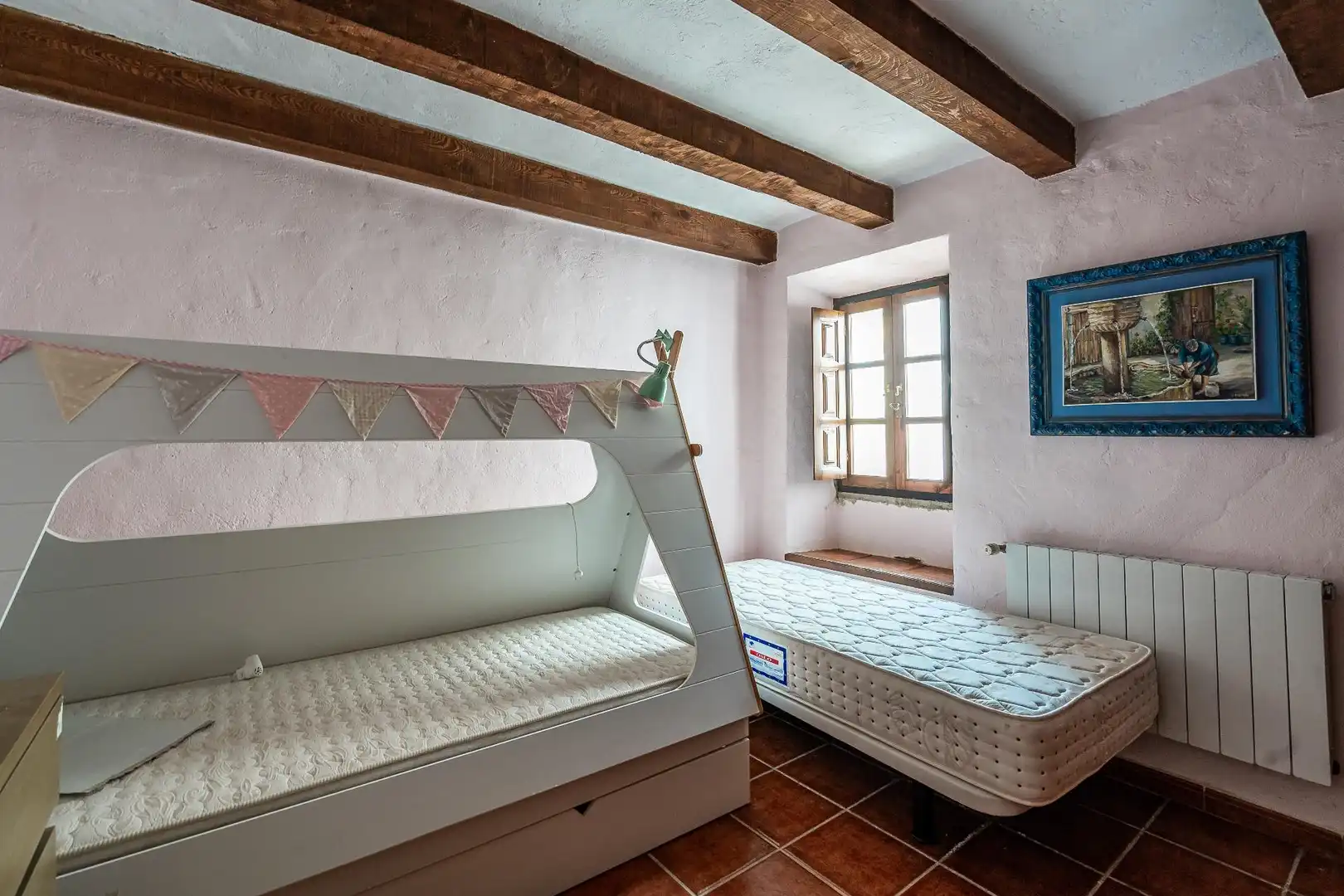 Habitación de Finca rústica en venta en Villanueva de la Concepción con Terraza, Piscina y Amueblado