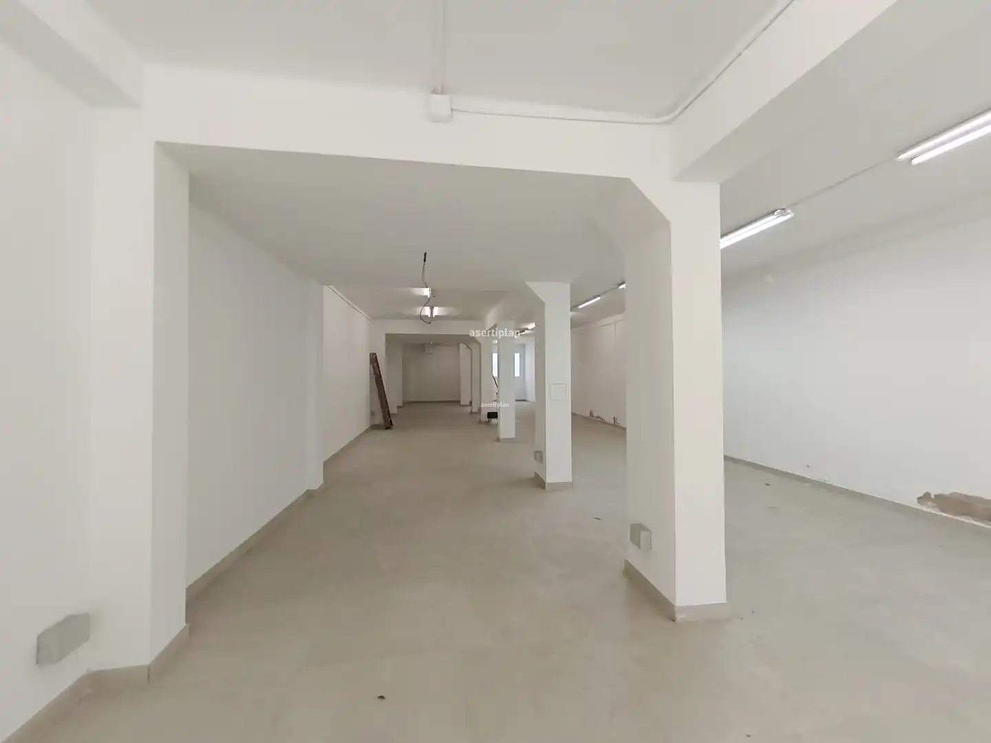 Local comercial de lloguer a Carrer Miquel Biada, imagen 26