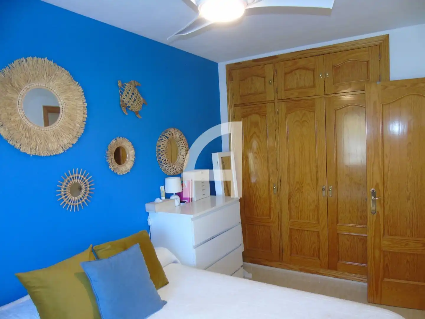 Habitación de Piso en venta en Fuengirola con Aire acondicionado, Calefacción y Terraza