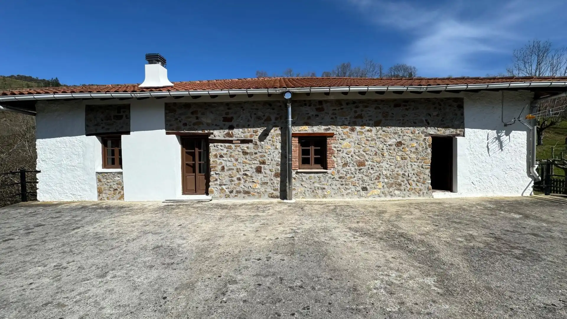 Vista exterior de Finca rústica en venta en Mendaro con Calefacción, Jardín privado y Terraza