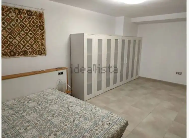 Dormitori de Casa adosada de lloguer en Mutxamel amb Aire condicionat, Calefacció i Jardí privat