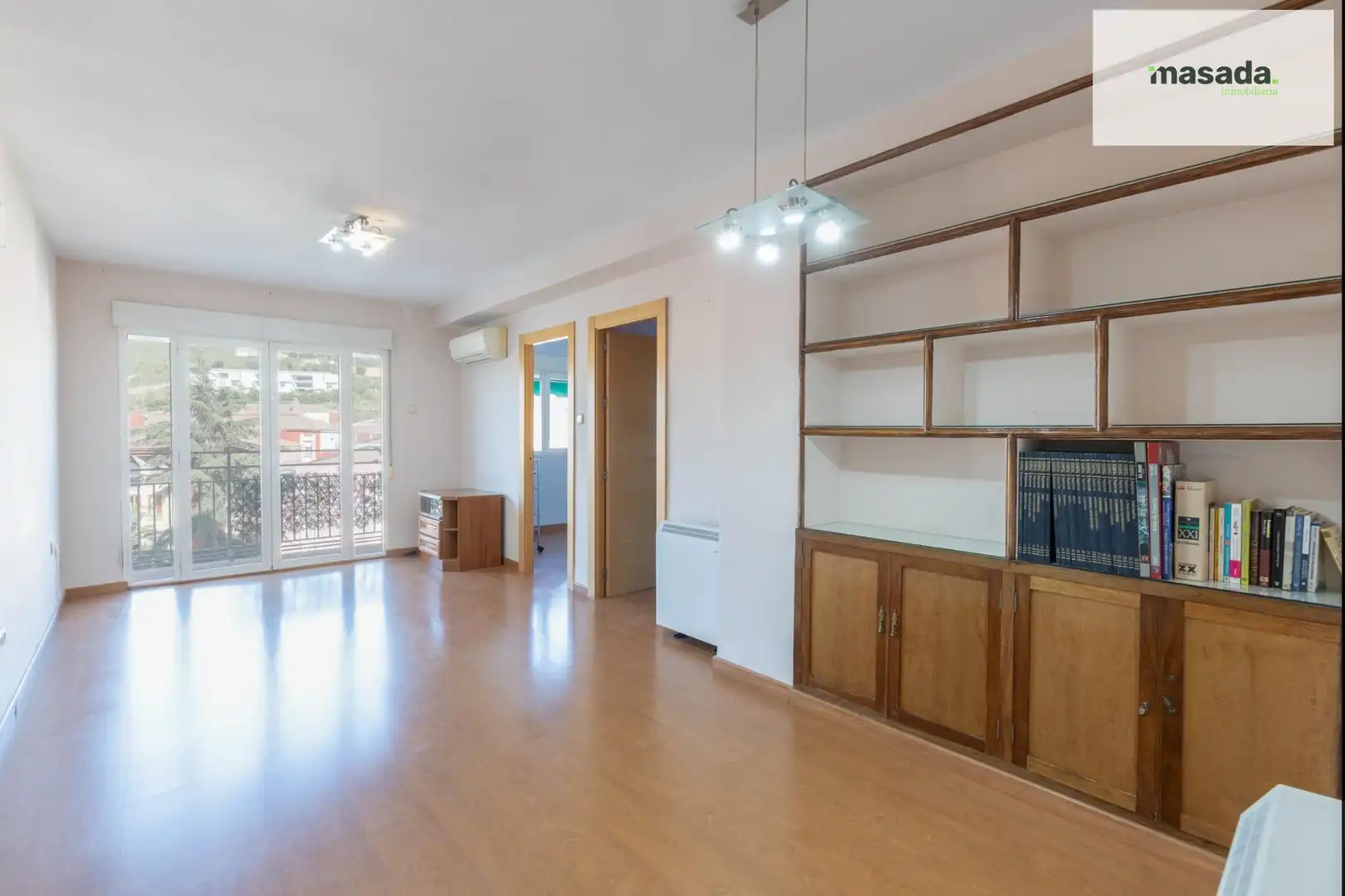 Sala de estar de Piso en venta en Granada con Aire acondicionado, Calefacción y Balcón
