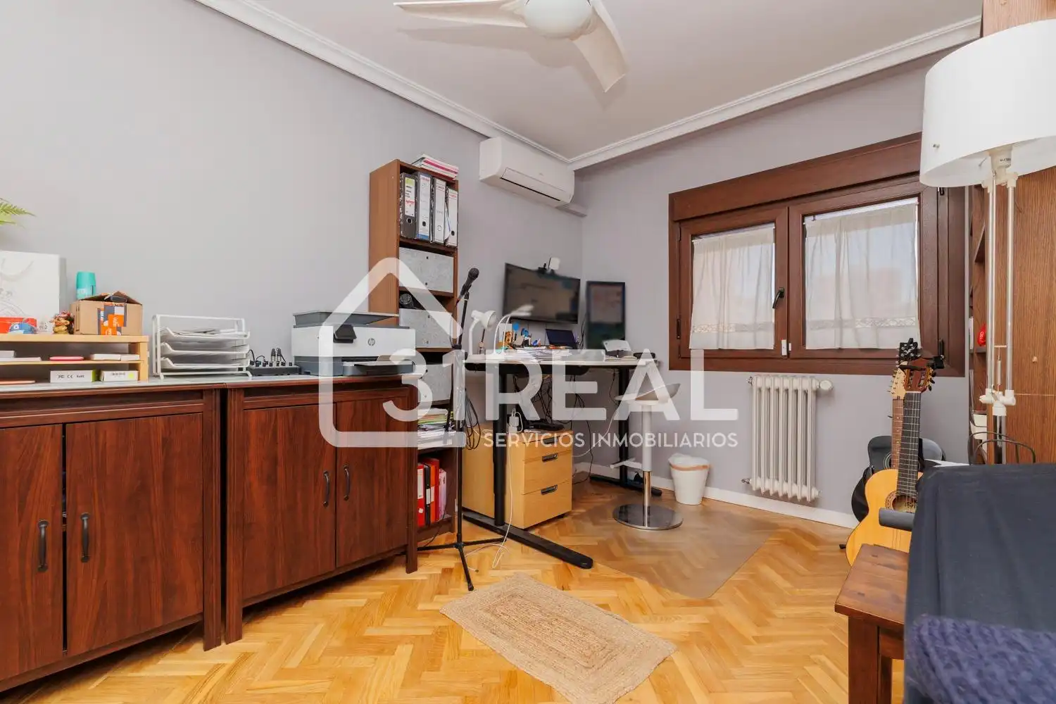 Dormitori de Casa o xalet en venda en Madrid amb Aire condicionat, Calefacció i Jardí privat