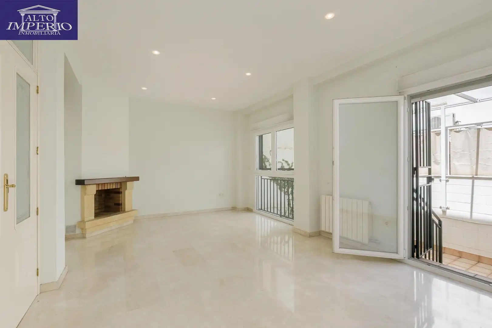 Living room of Detached homes for sale in Armilla  with Heating and Terrace