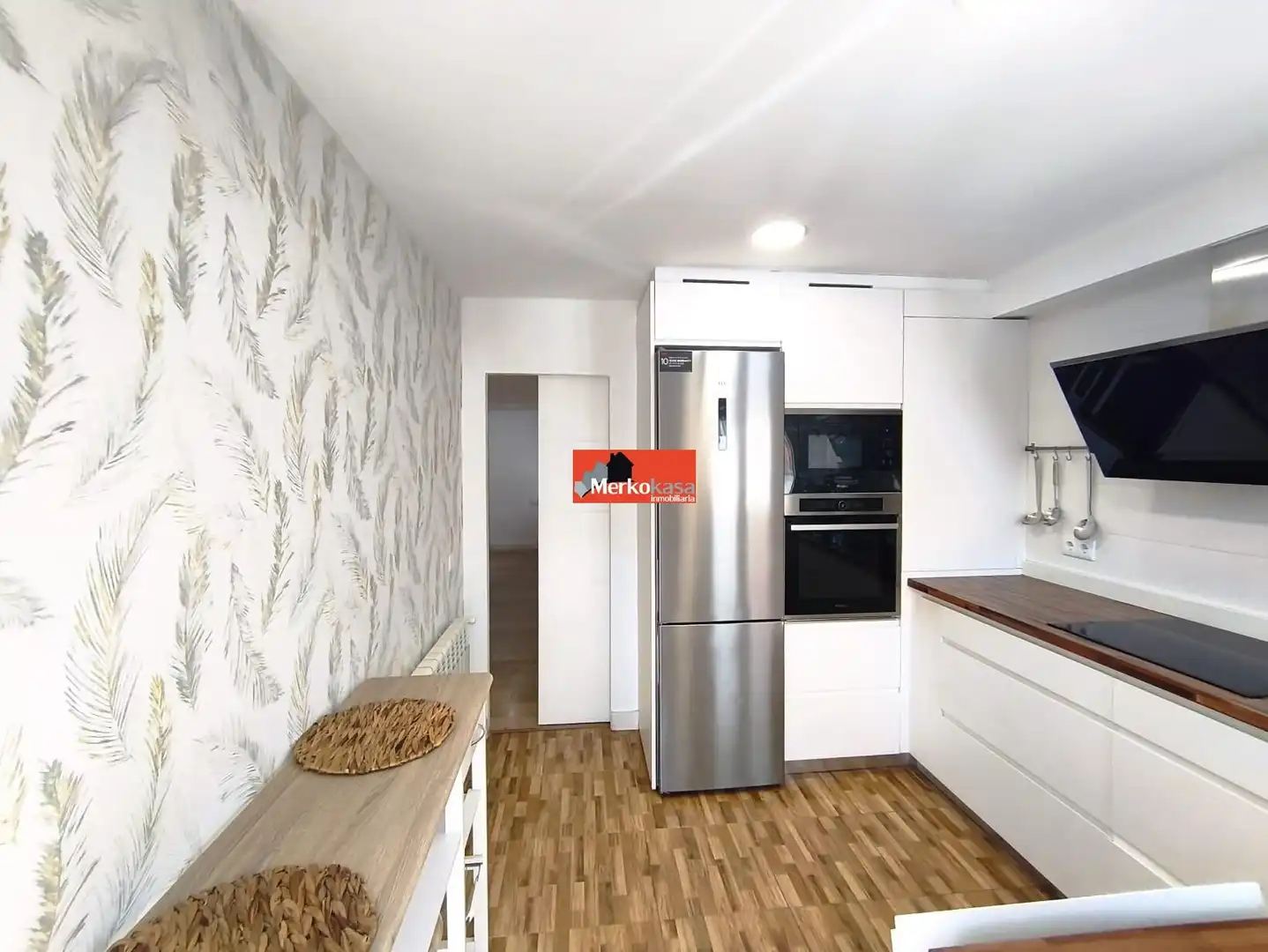 Cocina de Piso en venta en Lugo con Calefacción, Trastero y Amueblado