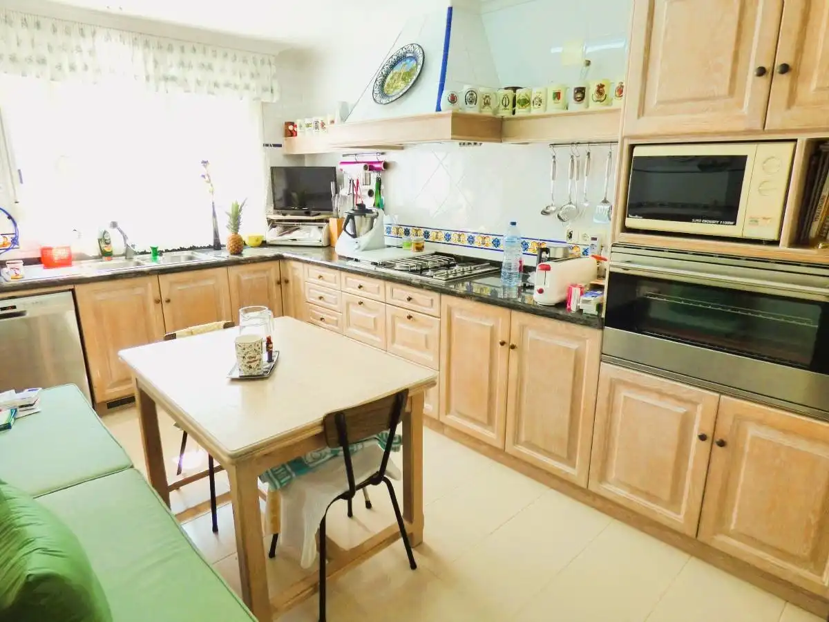 Cocina de Casa adosada en venta en Benidorm con Aire acondicionado y Internet