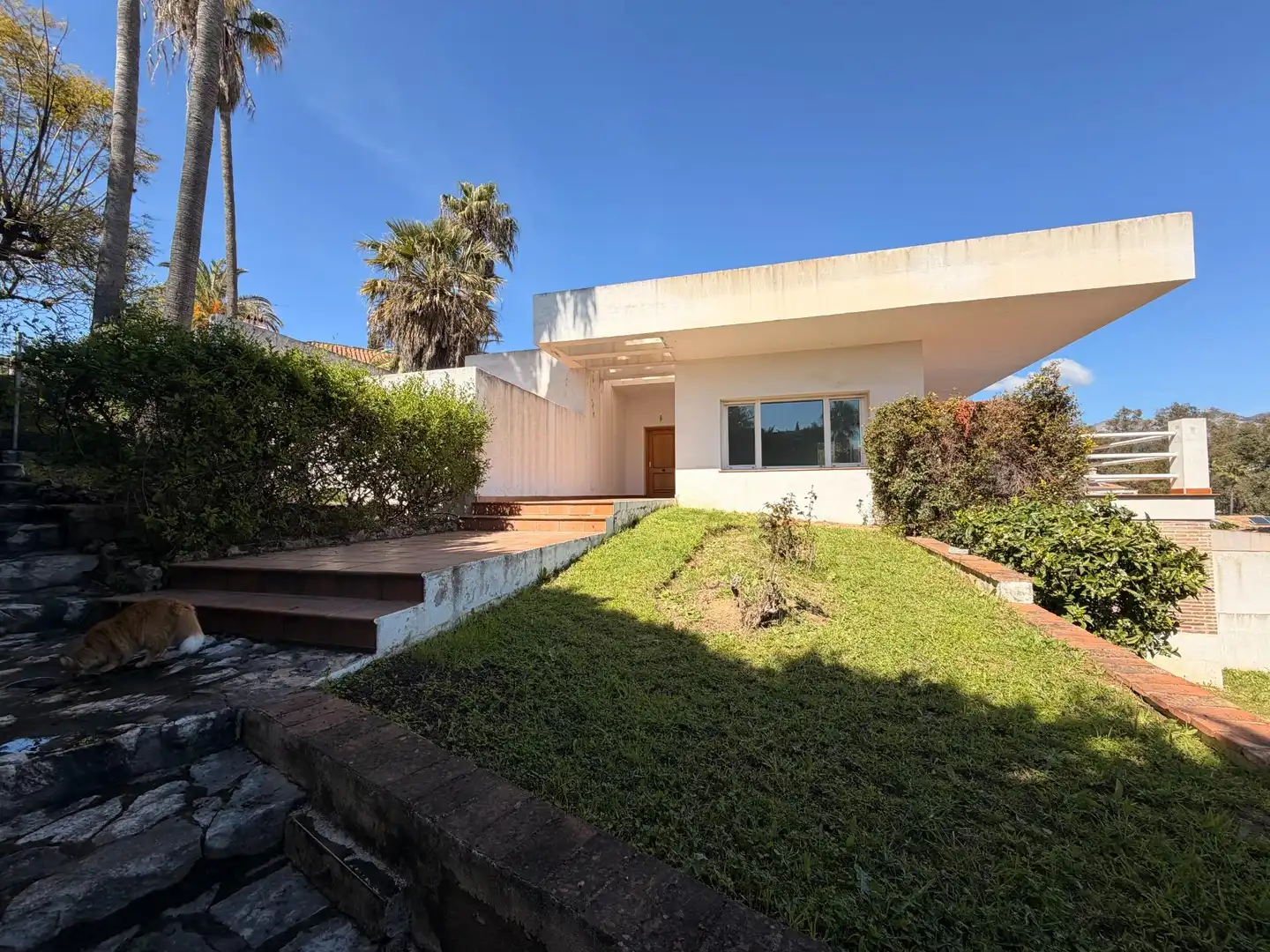 Detached house with pool for sale in Calle Jazmines de Compomijas, imagen 7