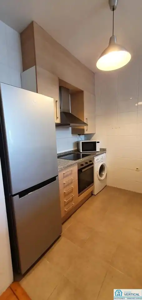 Cuina de Dúplex en venda en Paterna amb Moblat, Balcó i Piscina comunitària