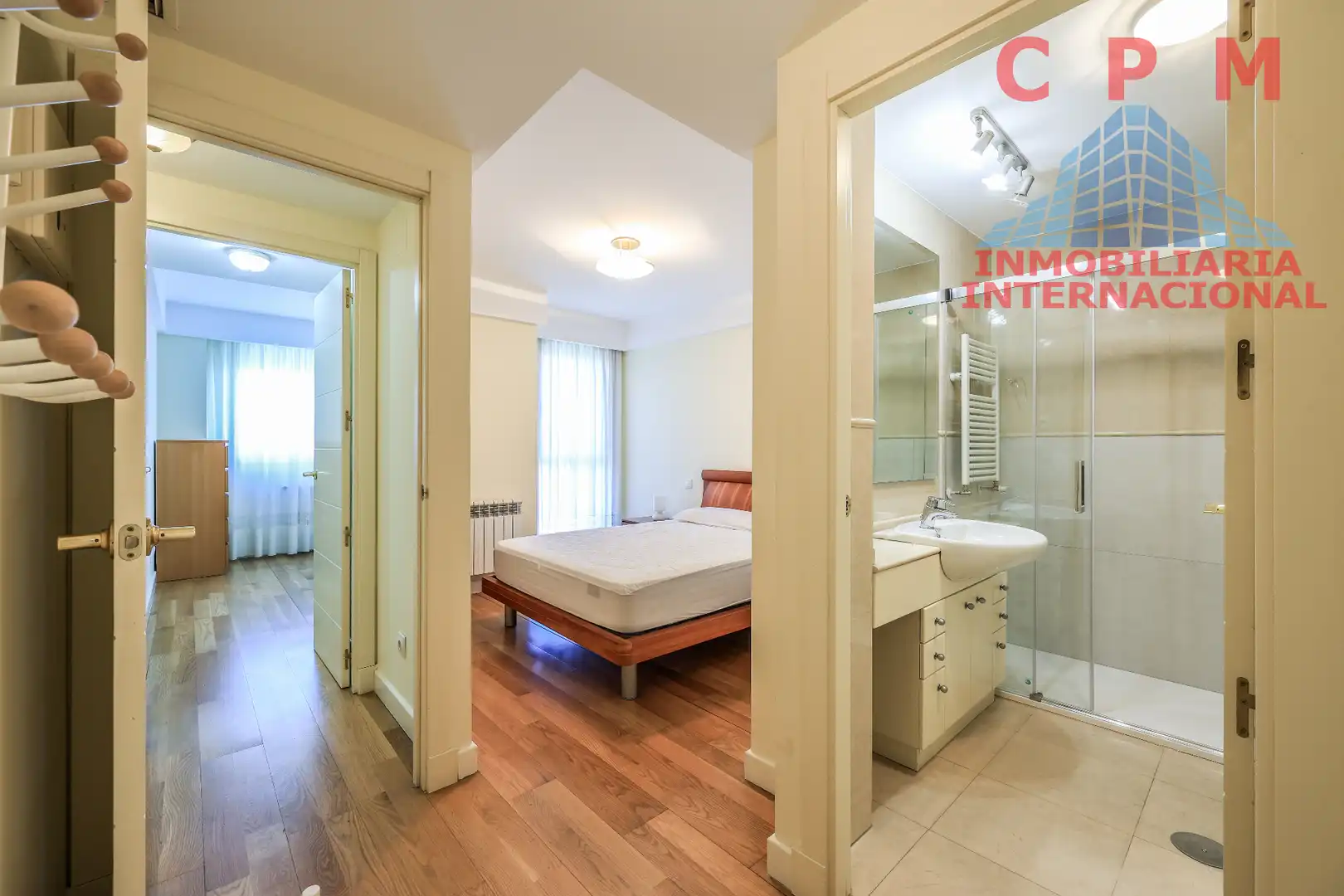 Schlafzimmer von Wohnung zur Miete in Madrid mit Klimaanlage, Heizung und Parkett