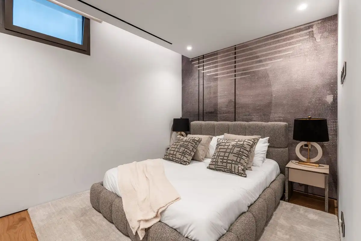 Dormitori de Apartament de lloguer en Marbella amb Aire condicionat, Calefacció i Terrassa