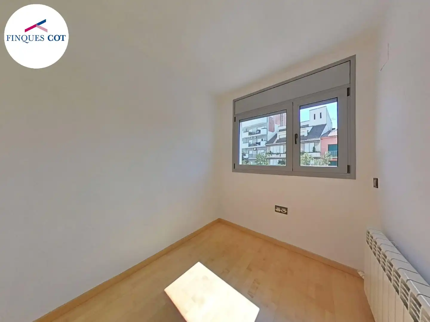 Bedroom of Flat for sale in Granollers  with Heating, Parquet flooring and Terrace