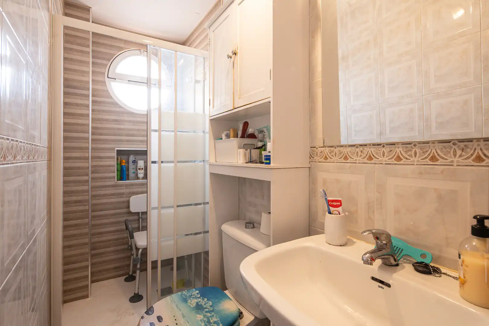 Bany de Casa adosada en venda en Huétor Vega amb Aire condicionat, Jardí privat i Terrassa