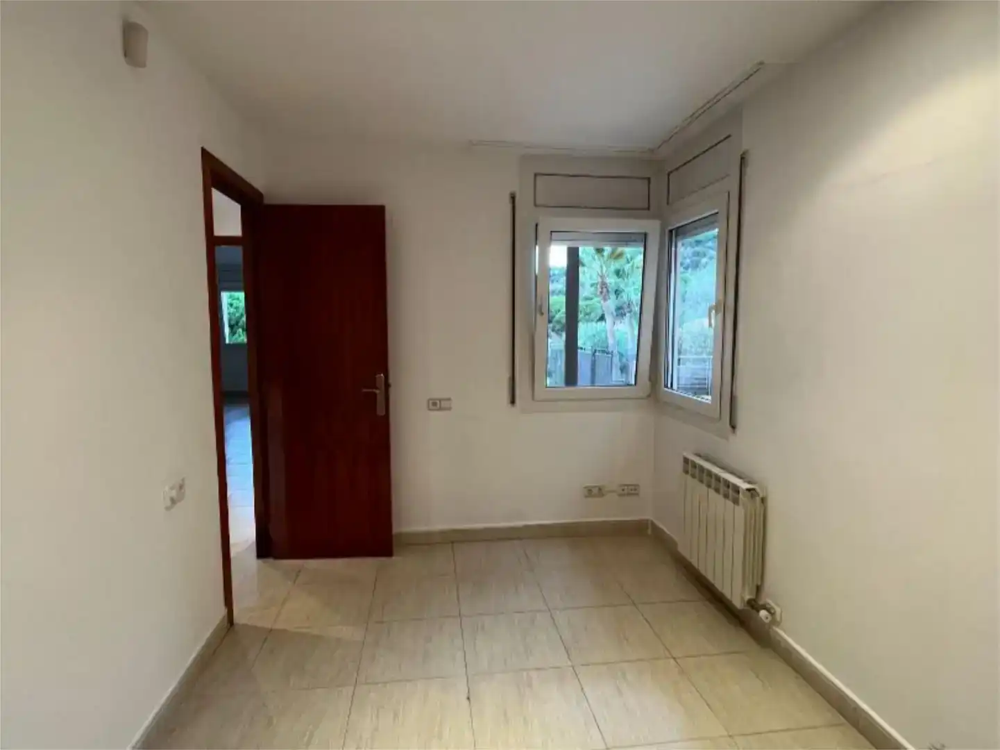 Dormitori de Casa o xalet en venda en Sant Pol de Mar amb Aire condicionat, Piscina i Balcó